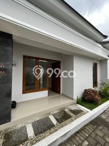 Dijual Rumah Strategis Bagus Punya 3 KT di Depok Sleman SHM Dijual Rumah Strategis Bagus Punya 3 KT di Depok Sleman SHM