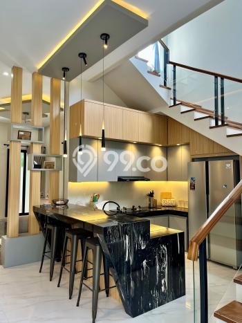 HOT DEAL! Jual Rumah Berkualitas di Depok, Sleman, LT 201m2m² LB 230m2m² HOT DEAL! Jual Rumah Berkualitas di Depok, Sleman, LT 201m2m² LB 230m2m²