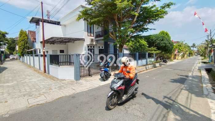 For Sale Rumah Mewah Exclusive di Ngaglik, Sleman For Sale Rumah Mewah Exclusive di Ngaglik, Sleman