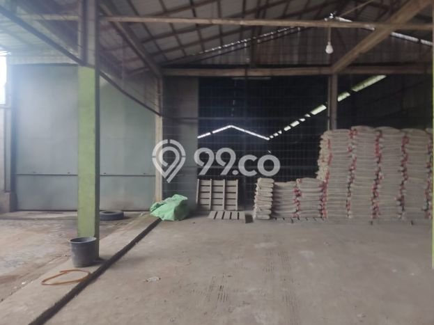 Lokasi Strategis! Dijual Ruko Bisnis di Pontianak Kota, Pontianak Kondisi Bagus Lokasi Strategis! Dijual Ruko Bisnis di Pontianak Kota, Pontianak Kondisi Bagus