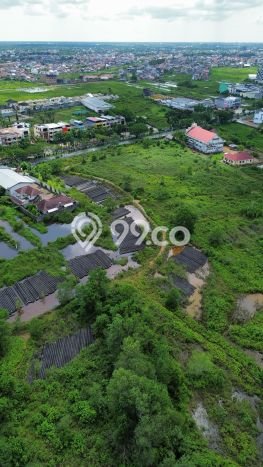 Lahan Kosong Dijual di Pontianak dengan Area 60612m2 Lahan Kosong Dijual di Pontianak dengan Area 60612m2