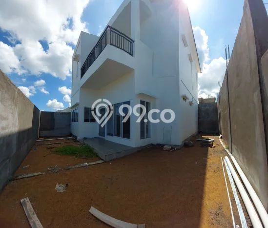 Rumah Modern Minimalis 5 Kamar Bisa Langsung Pindah di Pontianak Kota Rumah Modern Minimalis 5 Kamar Bisa Langsung Pindah di Pontianak Kota