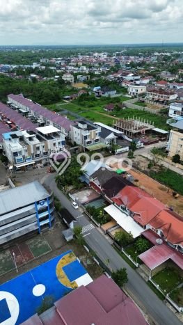 Lahan Kosong Dijual di Pontianak dengan Area 422m2 Lahan Kosong Dijual di Pontianak dengan Area 422m2