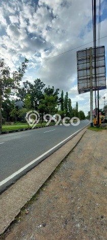 Ruko Disewa di Pontianak Kota, Pontianak, LT 196m2 / LB 192m2 Ruko Disewa di Pontianak Kota, Pontianak, LT 196m2 / LB 192m2