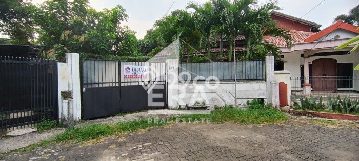 Dijual Rumah 3 Kamar Lokasi Strategis Nyaman dan Strategis di Ciledug Dijual Rumah 3 Kamar Lokasi Strategis Nyaman dan Strategis di Ciledug