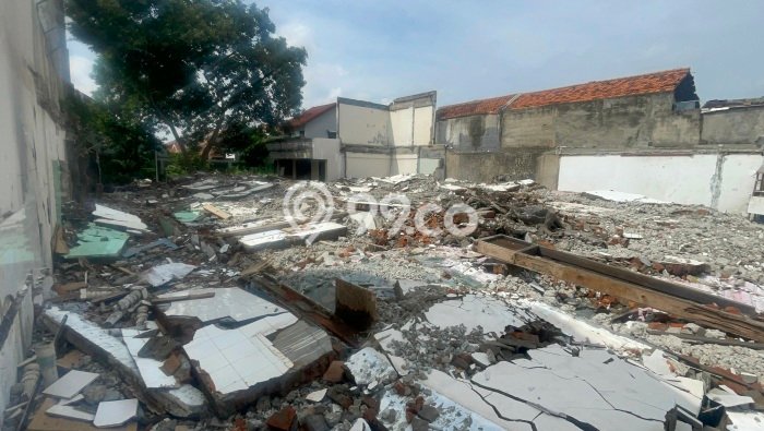 Tanah Dijual Lokasi Cinere, Depok Luas 1000m2 Legalitas Aman Tanah Dijual Lokasi Cinere, Depok Luas 1000m2 Legalitas Aman