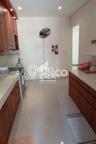 Ready to Use! Luxury House LT 163m2 Desain Elegan di Bintaro Ready to Use! Luxury House LT 163m2 Desain Elegan di Bintaro