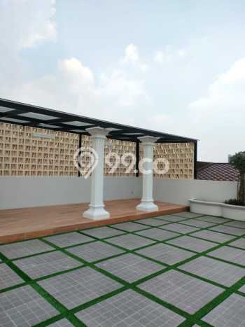 Hunian Elit LB 500m2 Siap Pakai Desain Elegan di Mampang, Jakarta Selatan Hunian Elit LB 500m2 Siap Pakai Desain Elegan di Mampang, Jakarta Selatan
