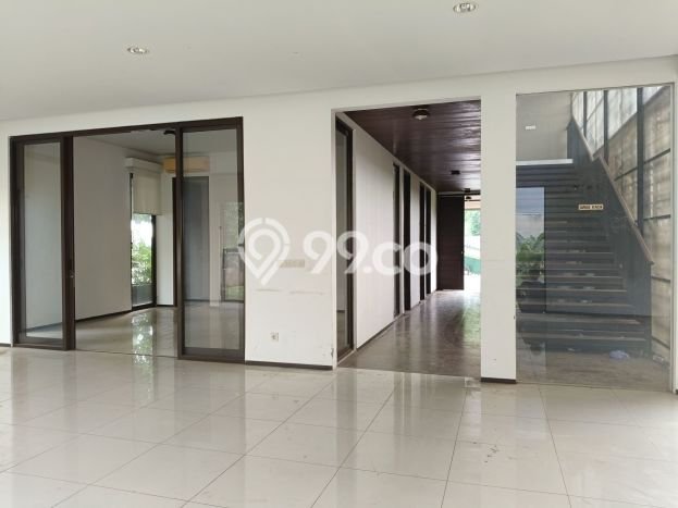 Siap Huni Hunian Elit 5 Kamar di Jagakarsa Dekat ke Mana Saja Siap Huni Hunian Elit 5 Kamar di Jagakarsa Dekat ke Mana Saja
