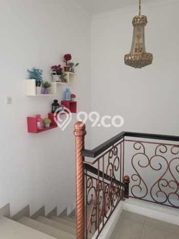 For Sale Hunian Rumah Terawat 5 Kamar di Kalideres, Jakarta Barat For Sale Hunian Rumah Terawat 5 Kamar di Kalideres, Jakarta Barat