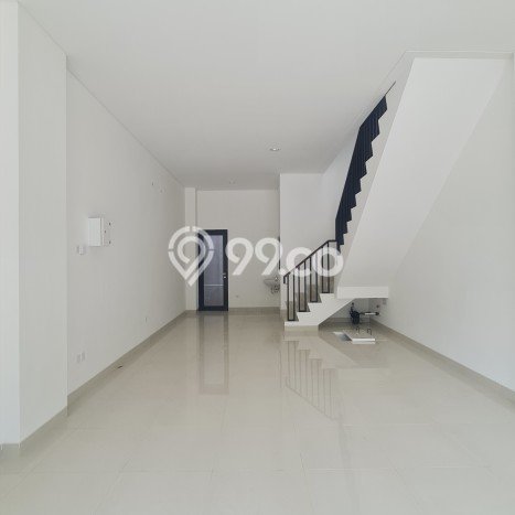 Ruko Dijual di Tangerang LT 117m2 & LB 312m2 Lokasi Terbaik! Ruko Dijual di Tangerang LT 117m2 & LB 312m2 Lokasi Terbaik!