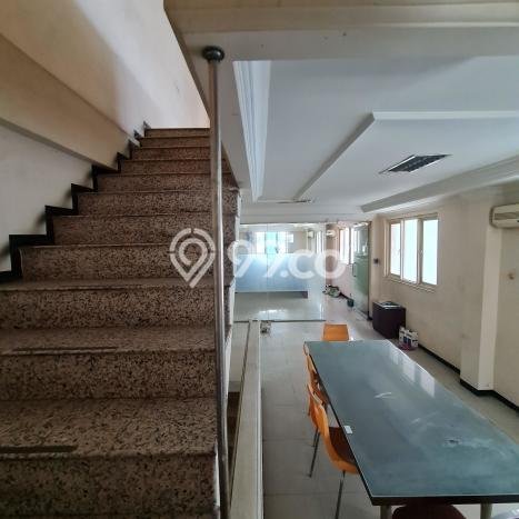Unit Ruko Dijual di Tambora Jakarta Barat Luas Tanah 82m2, Luas Bangunan 300m2 Unit Ruko Dijual di Tambora Jakarta Barat Luas Tanah 82m2, Luas Bangunan 300m2