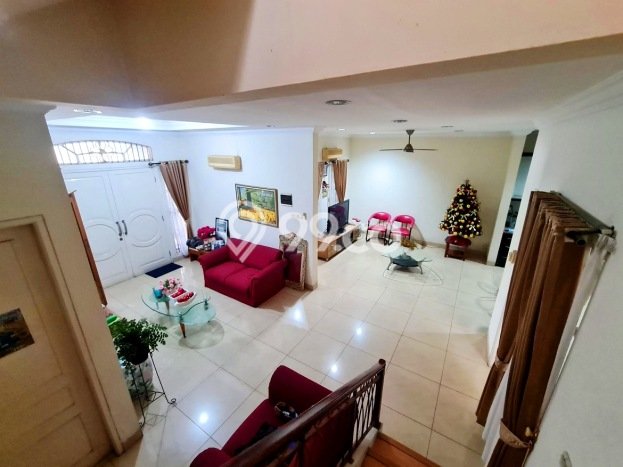 Rumah Elit Modern Tanpa Renovasi di harapan indah Bekasi Rumah Elit Modern Tanpa Renovasi di harapan indah Bekasi