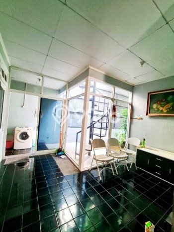 Rumah Luxury Modern Siap Huni di Cibubur Jakarta Timur Rumah Luxury Modern Siap Huni di Cibubur Jakarta Timur