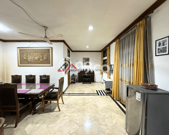 Rumah Mewah LB 800m2 Siap Pakai Desain Elegan di Pejaten, Jakarta Selatan Rumah Mewah LB 800m2 Siap Pakai Desain Elegan di Pejaten, Jakarta Selatan