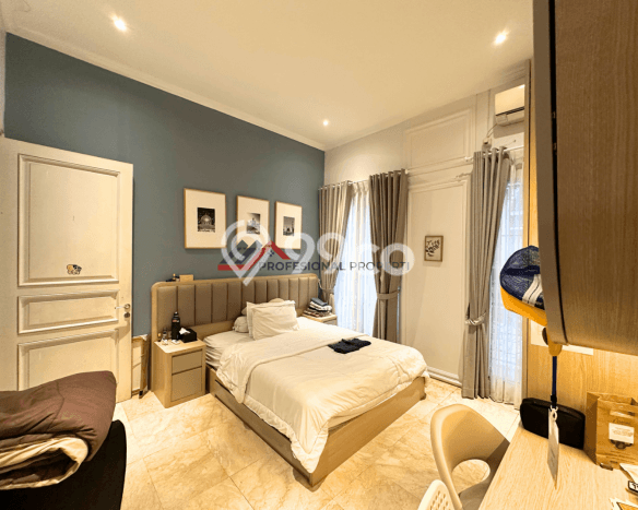 Rumah Luxury Modern Siap Huni di Pejaten Jakarta Selatan Rumah Luxury Modern Siap Huni di Pejaten Jakarta Selatan