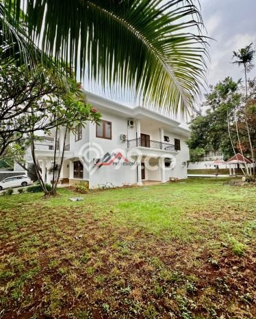 Rumah Mewah LB 600m2 Siap Huni Desain Elegan di Kemang, Jakarta Selatan Rumah Mewah LB 600m2 Siap Huni Desain Elegan di Kemang, Jakarta Selatan