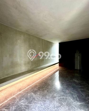 Jual Rumah Luas Elegan Dengan View Eksklusif di Ampera, Jakarta Selatan Jual Rumah Luas Elegan Dengan View Eksklusif di Ampera, Jakarta Selatan