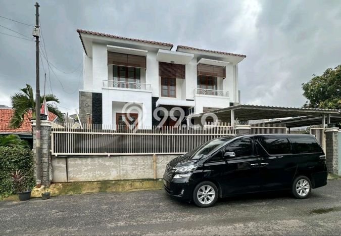 Rumah Sewa Jakarta Selatan LT 430m2 LB 600m2 Kawasan Cipete Rumah Sewa Jakarta Selatan LT 430m2 LB 600m2 Kawasan Cipete