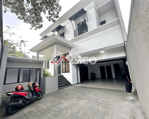 Siap Huni Hunian Elit 5 Kamar di Cilandak Dekat ke Mana Saja Siap Huni Hunian Elit 5 Kamar di Cilandak Dekat ke Mana Saja