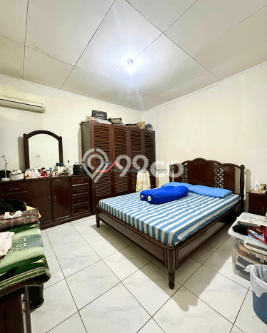 Rumah Elit LB 133m2 Siap Huni Desain Elegan di Pondok Indah, Jakarta Selatan Rumah Elit LB 133m2 Siap Huni Desain Elegan di Pondok Indah, Jakarta Selatan