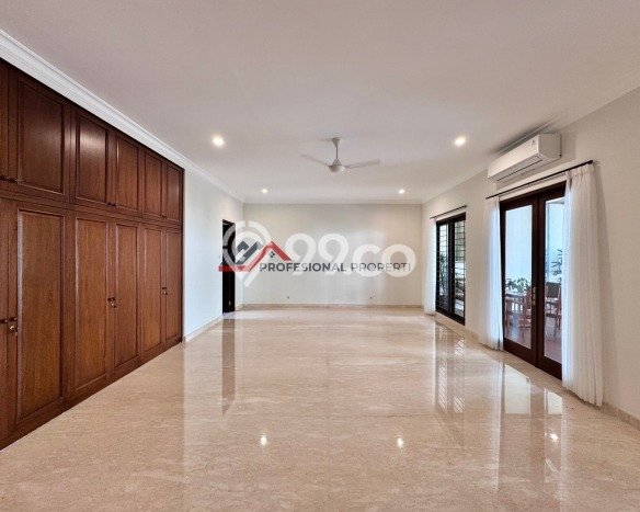 Jual Rumah Luas Megah Dengan View Cantik di Pejaten, Jakarta Selatan Jual Rumah Luas Megah Dengan View Cantik di Pejaten, Jakarta Selatan