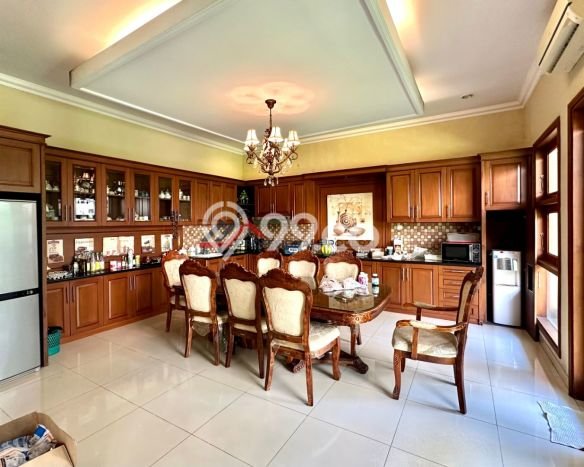 Dijual Rumah Elit Exclusive di Cilandak, Jakarta Selatan Dijual Rumah Elit Exclusive di Cilandak, Jakarta Selatan