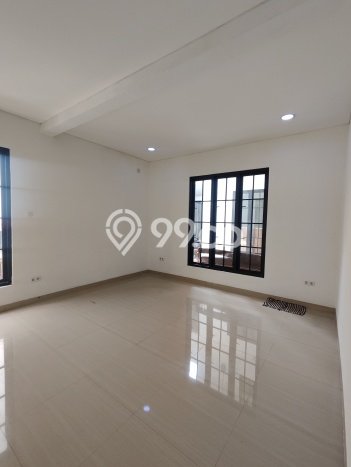HUNIAN PREMIUM! Rumah di Tanjung Barat, 7 KT, Kawasan Prospektif, LT 300m² Bangunan 400m² HUNIAN PREMIUM! Rumah di Tanjung Barat, 7 KT, Kawasan Prospektif, LT 300m² Bangunan 400m²