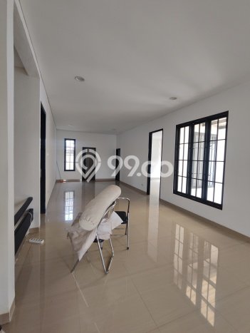 HUNIAN PREMIUM! Rumah di Tanjung Barat, 7 KT, Kawasan Prospektif, LT 300m² Bangunan 400m² HUNIAN PREMIUM! Rumah di Tanjung Barat, 7 KT, Kawasan Prospektif, LT 300m² Bangunan 400m²