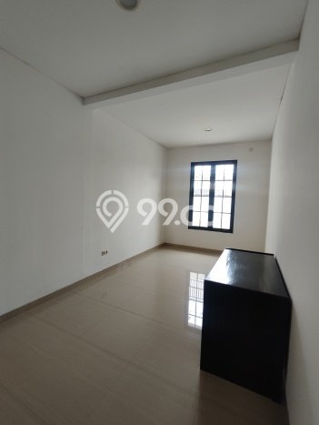 HUNIAN PREMIUM! Rumah di Tanjung Barat, 7 KT, Kawasan Prospektif, LT 300m² Bangunan 400m² HUNIAN PREMIUM! Rumah di Tanjung Barat, 7 KT, Kawasan Prospektif, LT 300m² Bangunan 400m²