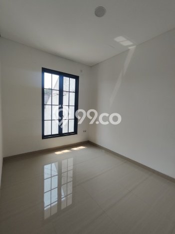 HUNIAN PREMIUM! Rumah di Tanjung Barat, 7 KT, Kawasan Prospektif, LT 300m² Bangunan 400m² HUNIAN PREMIUM! Rumah di Tanjung Barat, 7 KT, Kawasan Prospektif, LT 300m² Bangunan 400m²