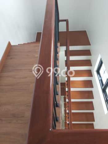 Rumah Elit Modern Siap Huni di Sektor 9-Bintaro Tangerang Selatan Rumah Elit Modern Siap Huni di Sektor 9-Bintaro Tangerang Selatan