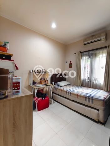 Hunian Mewah LB 250m2 Siap Huni Desain Elegan di Sektor 9-Bintaro, Tangerang Selatan Hunian Mewah LB 250m2 Siap Huni Desain Elegan di Sektor 9-Bintaro, Tangerang Selatan