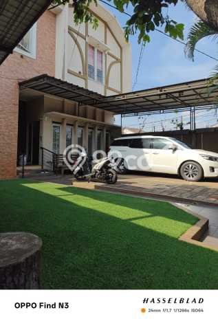 Ready to Use! Premium House LT 200m2 Desain Elegan di Bintaro Ready to Use! Premium House LT 200m2 Desain Elegan di Bintaro