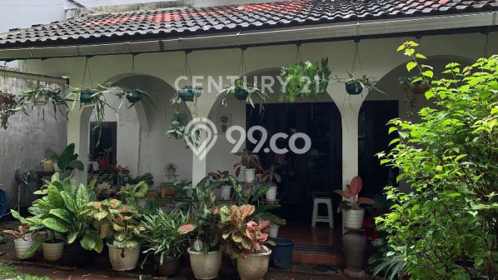 Rumah Elit Modern Siap Huni di Menteng Dalam Jakarta Selatan Rumah Elit Modern Siap Huni di Menteng Dalam Jakarta Selatan