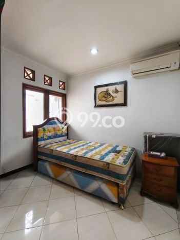 Hunian Mewah LB 250m2 Siap Huni Desain Elegan di Sektor 9-Bintaro, Tangerang Selatan Hunian Mewah LB 250m2 Siap Huni Desain Elegan di Sektor 9-Bintaro, Tangerang Selatan