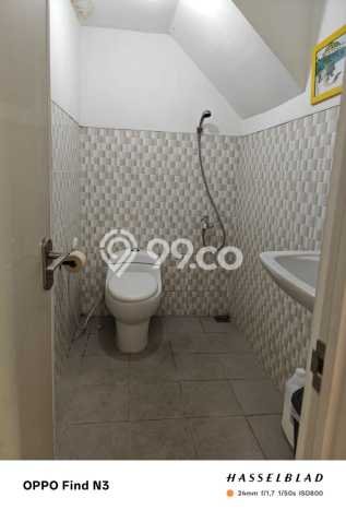Ready to Use! Premium House LT 200m2 Desain Elegan di Bintaro Ready to Use! Premium House LT 200m2 Desain Elegan di Bintaro