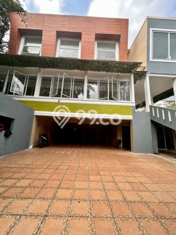 Jual Rumah Mewah Megah Dengan View Cantik di Pondok Indah, Jakarta Selatan Jual Rumah Mewah Megah Dengan View Cantik di Pondok Indah, Jakarta Selatan