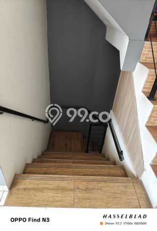 Ready to Use! Premium House LT 200m2 Desain Elegan di Bintaro Ready to Use! Premium House LT 200m2 Desain Elegan di Bintaro