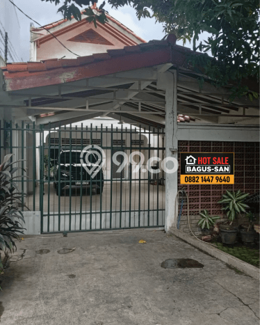 For Sale Hunian Elegan Cozy di Jakarta Pusat For Sale Hunian Elegan Cozy di Jakarta Pusat