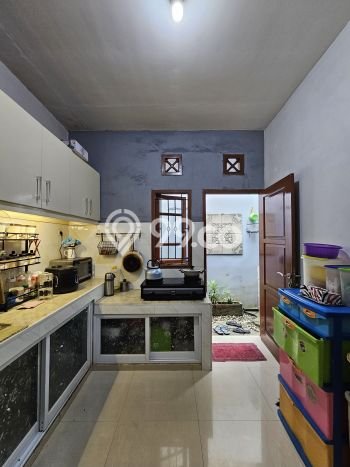 Jual Rumah Strategis Bagus Punya 3 KT di Pinang Tangerang SHM Jual Rumah Strategis Bagus Punya 3 KT di Pinang Tangerang SHM