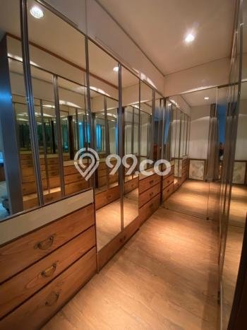 Dijual Rumah Mewah Elegan Dengan View Eksklusif di Kemang, Jakarta Selatan Dijual Rumah Mewah Elegan Dengan View Eksklusif di Kemang, Jakarta Selatan