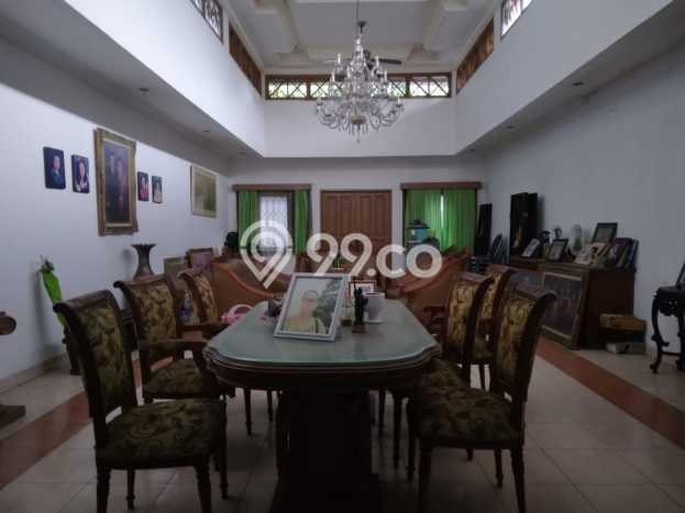 Rumah kawasan Cipete, Jakarta Selatan, LT 330m² Bangunan 250m² Rumah kawasan Cipete, Jakarta Selatan, LT 330m² Bangunan 250m²