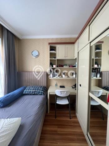 Rumah Elit LB 364m2 Siap Pakai Desain Elegan di Joglo, Jakarta Barat Rumah Elit LB 364m2 Siap Pakai Desain Elegan di Joglo, Jakarta Barat