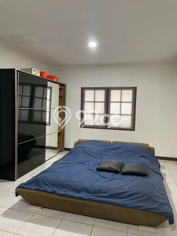 Rumah Luas Asri 3 KT Siap Huni di Bintaro Tangerang Selatan Rumah Luas Asri 3 KT Siap Huni di Bintaro Tangerang Selatan