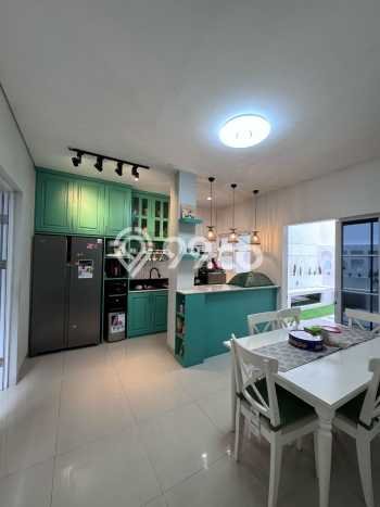 For Sale Rumah Elit Exclusive di Ciputat Timur, Tangerang Selatan For Sale Rumah Elit Exclusive di Ciputat Timur, Tangerang Selatan
