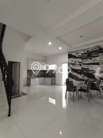 For Sale! Premium House LT 153m2 Desain Elegan di Meruya For Sale! Premium House LT 153m2 Desain Elegan di Meruya