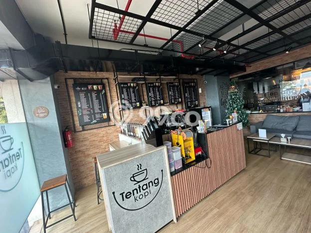 Komersial Bagus Dijual LB 50m2 Lokasi Strategis Tangerang Area Cocok untuk Bisnis Komersial Bagus Dijual LB 50m2 Lokasi Strategis Tangerang Area Cocok untuk Bisnis