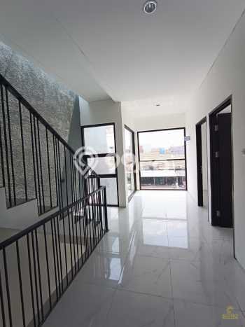 Dijual Rumah Modern 4 KT di Cipadu, Tangerang Dijual Rumah Modern 4 KT di Cipadu, Tangerang