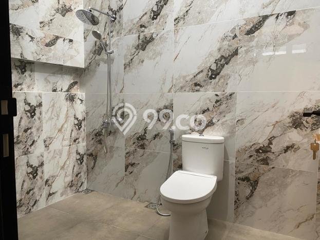 Hunian Mewah LB 390m2 Siap Pakai Desain Elegan di Sektor 9-Bintaro, Tangerang Selatan Hunian Mewah LB 390m2 Siap Pakai Desain Elegan di Sektor 9-Bintaro, Tangerang Selatan